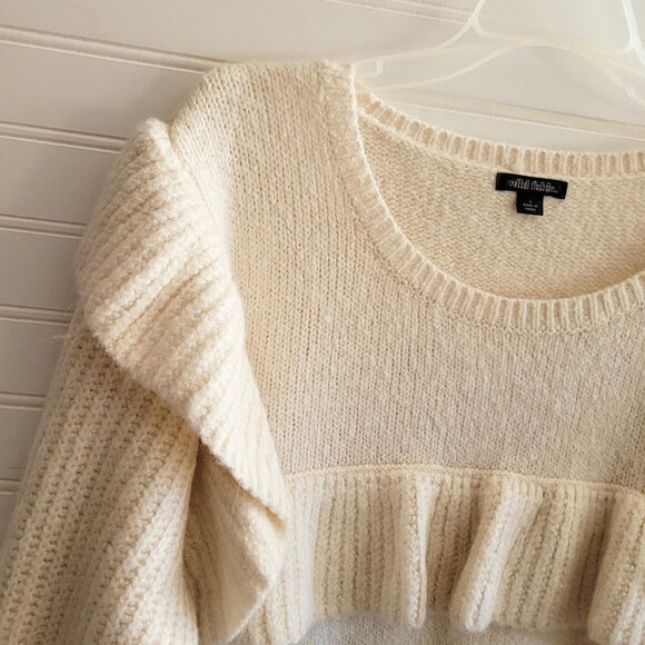 Wild Fable Sweater Womens Large Cream Ruffle Front Cropped Pullover Cozy Soft - Picture 3 of 8
